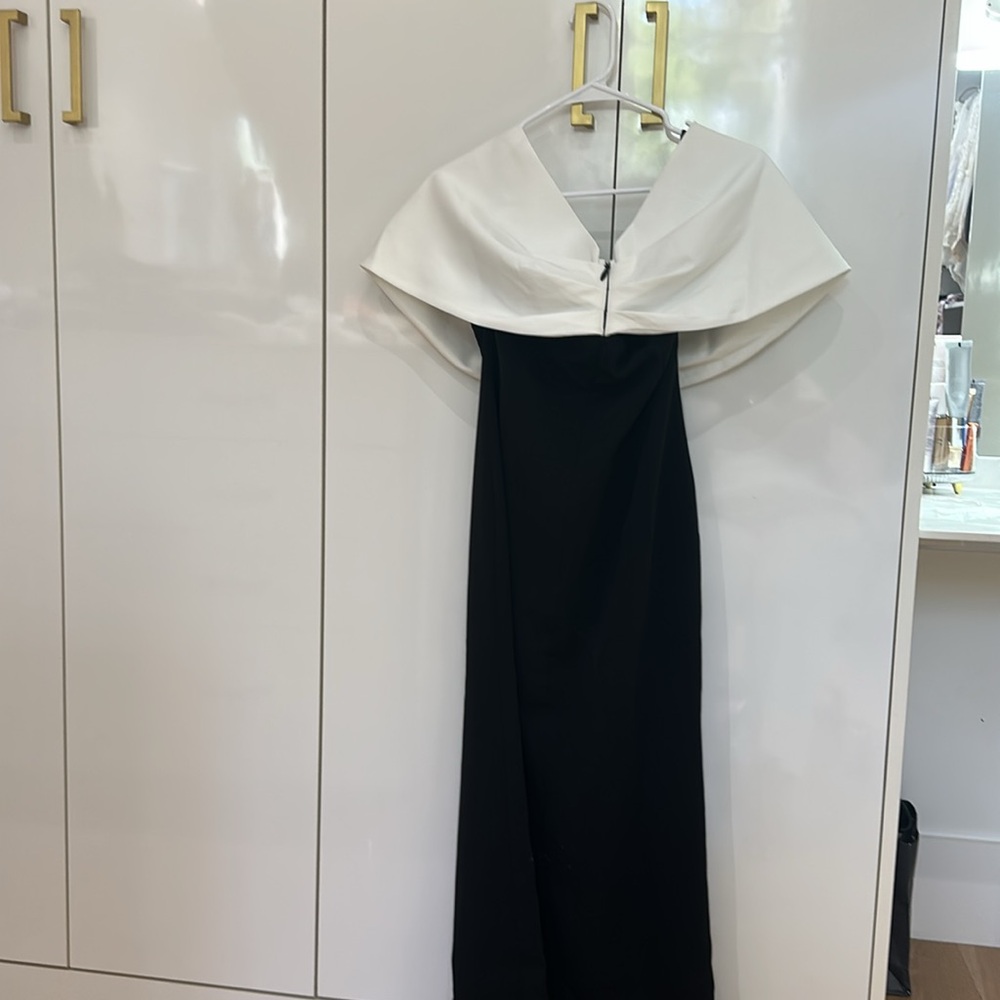 Sonya moda Belluno off the shoulder column bow dress XL NWOT - Picture 6 of 9